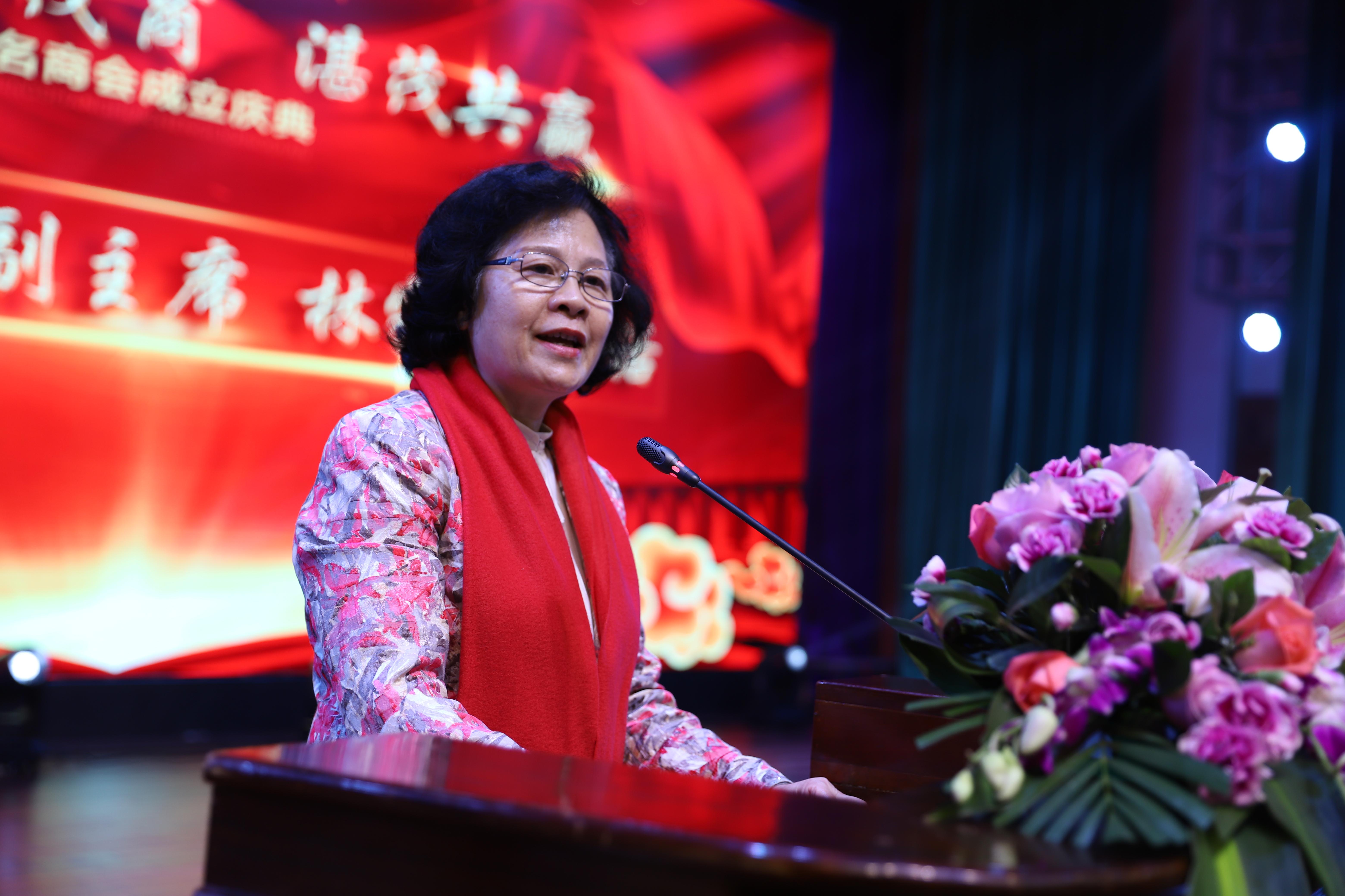 鄧維龍最新,鄧維龍最新，探索自然美景的旅行，尋找內(nèi)心的平和
